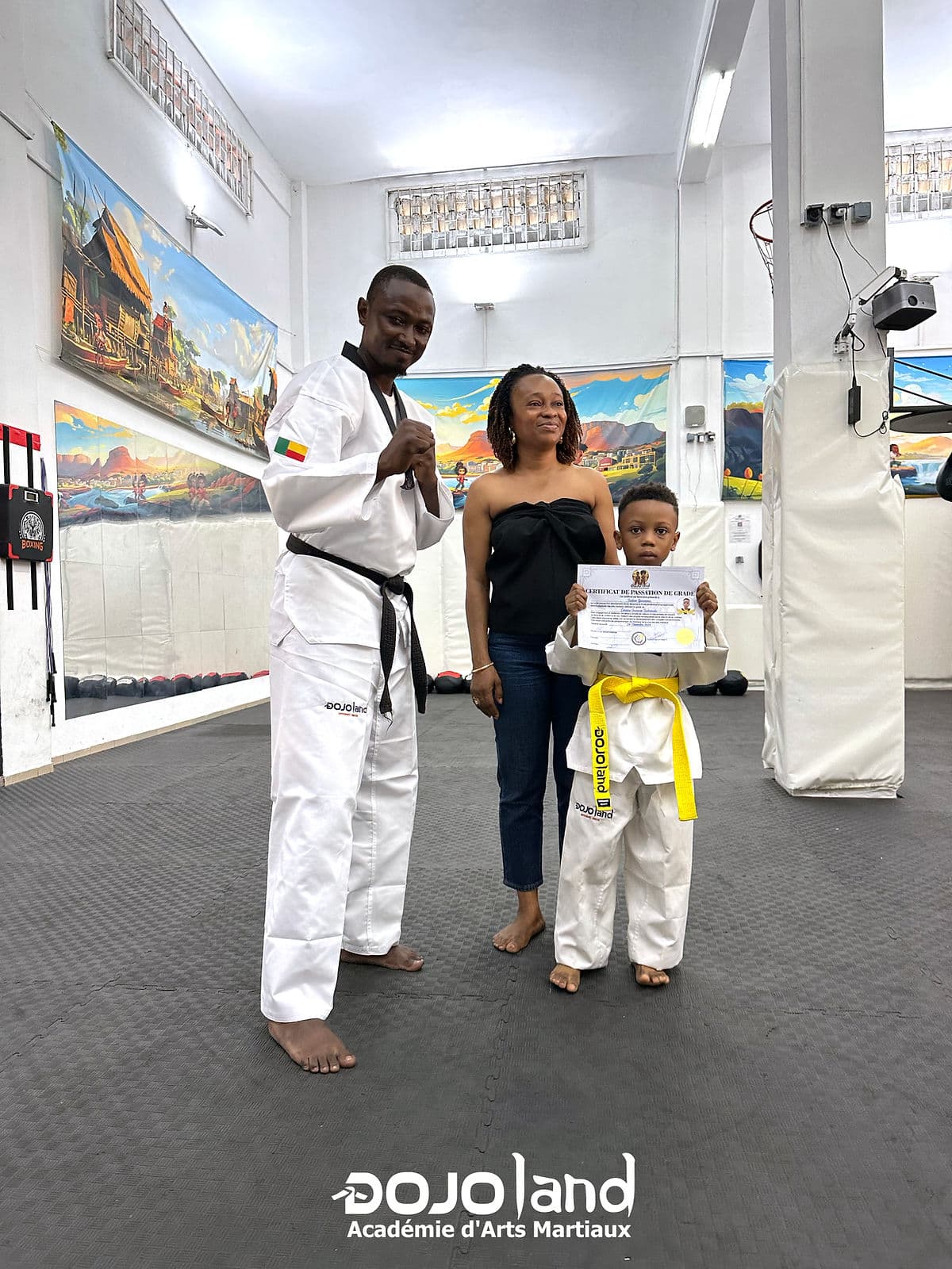 Cérémonie de remise des ceintures de Taekwondo à DojoLand : Une fière réussite
